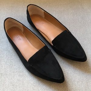 Black Suede Pointed Toe Loafers (size 7)
